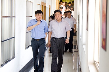 2012年7月5日，時(shí)任嘉興市委書(shū)記李衛(wèi)寧一行調(diào)研公司黨建工作