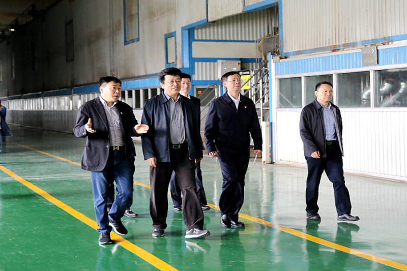 2019年5月8日，時(shí)任國(guó)家水利部原總工程師、水利部參咨委副主任委員汪洪蒞臨景興紙業(yè)調(diào)研節(jié)水工作