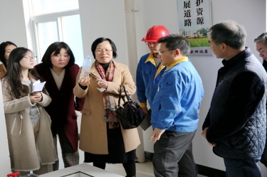 2019年3月8日，時(shí)任浙江省水利廳水資源管理處副調(diào)研員沈仁英蒞臨景興調(diào)研指導(dǎo)